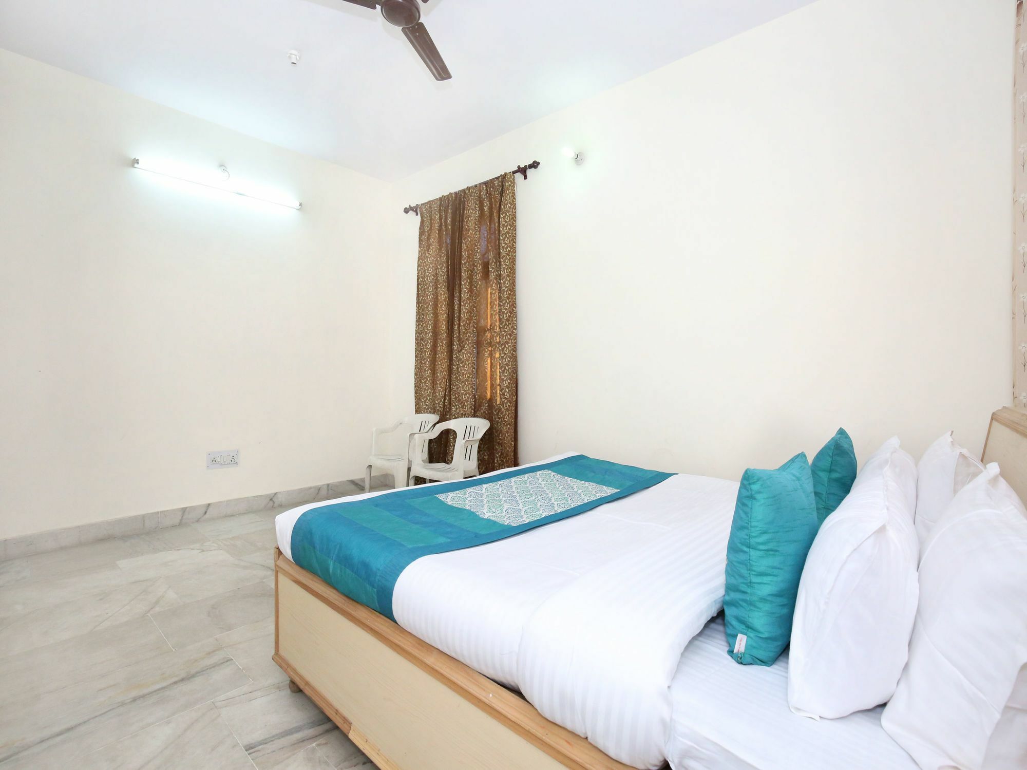 Elegant 3Bhk Abode In Shoghi, Shimla Lejlighed Eksteriør billede